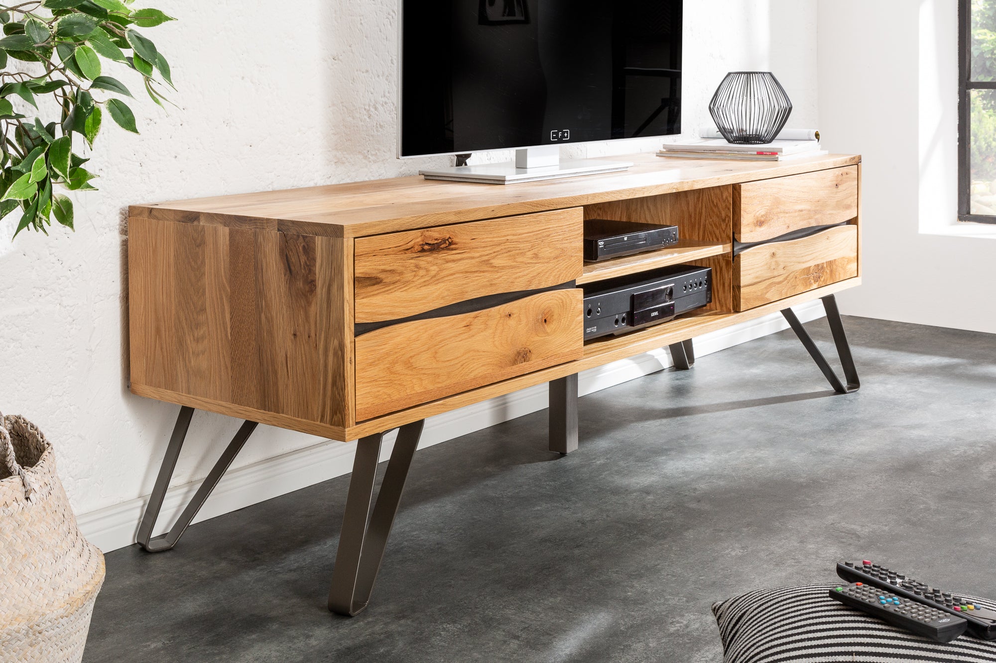 TV Stand Elysium 160cm Wild Oak Wood Natural